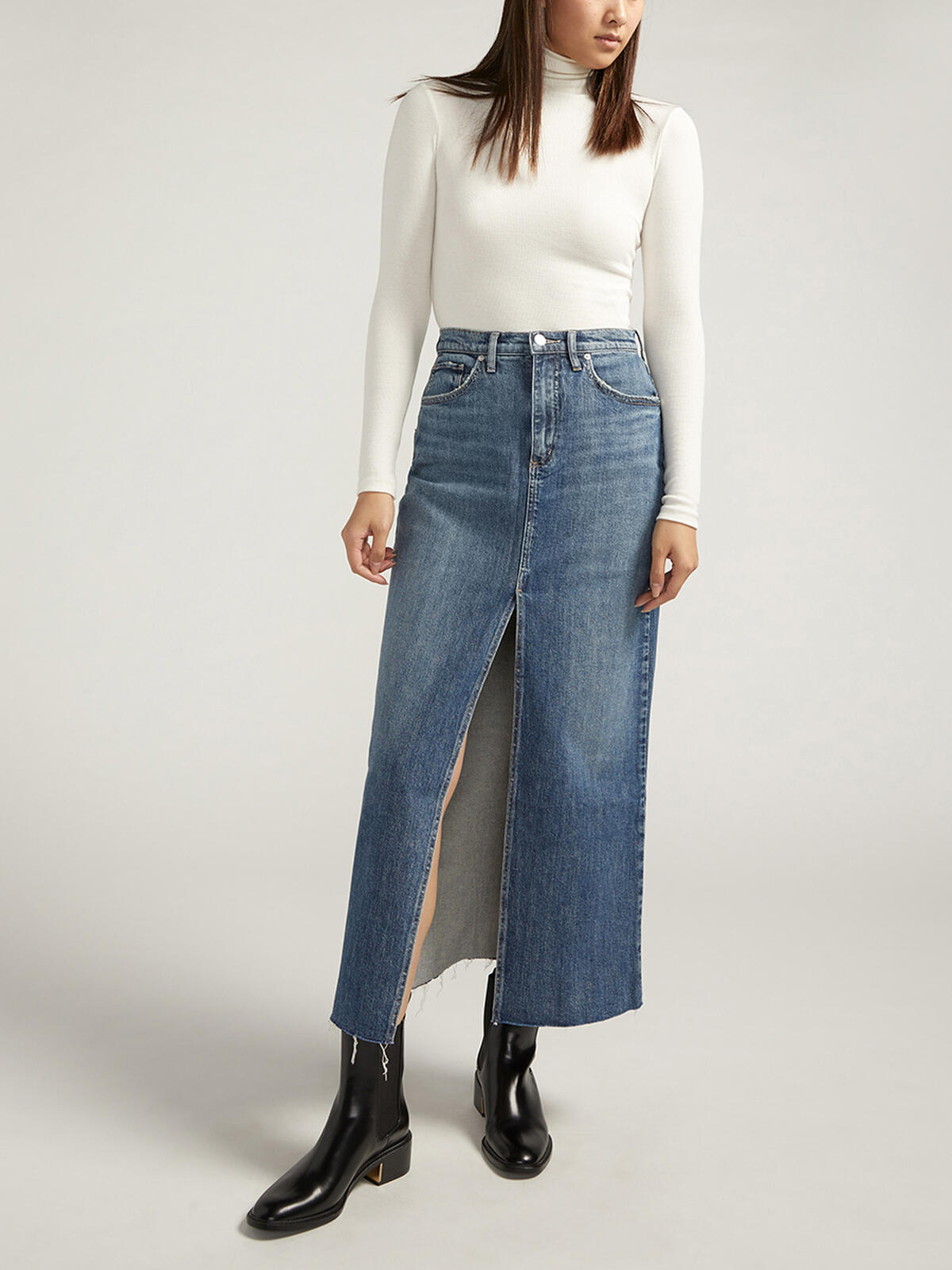 Front-Slit Maxi Jean Skirt image number 0