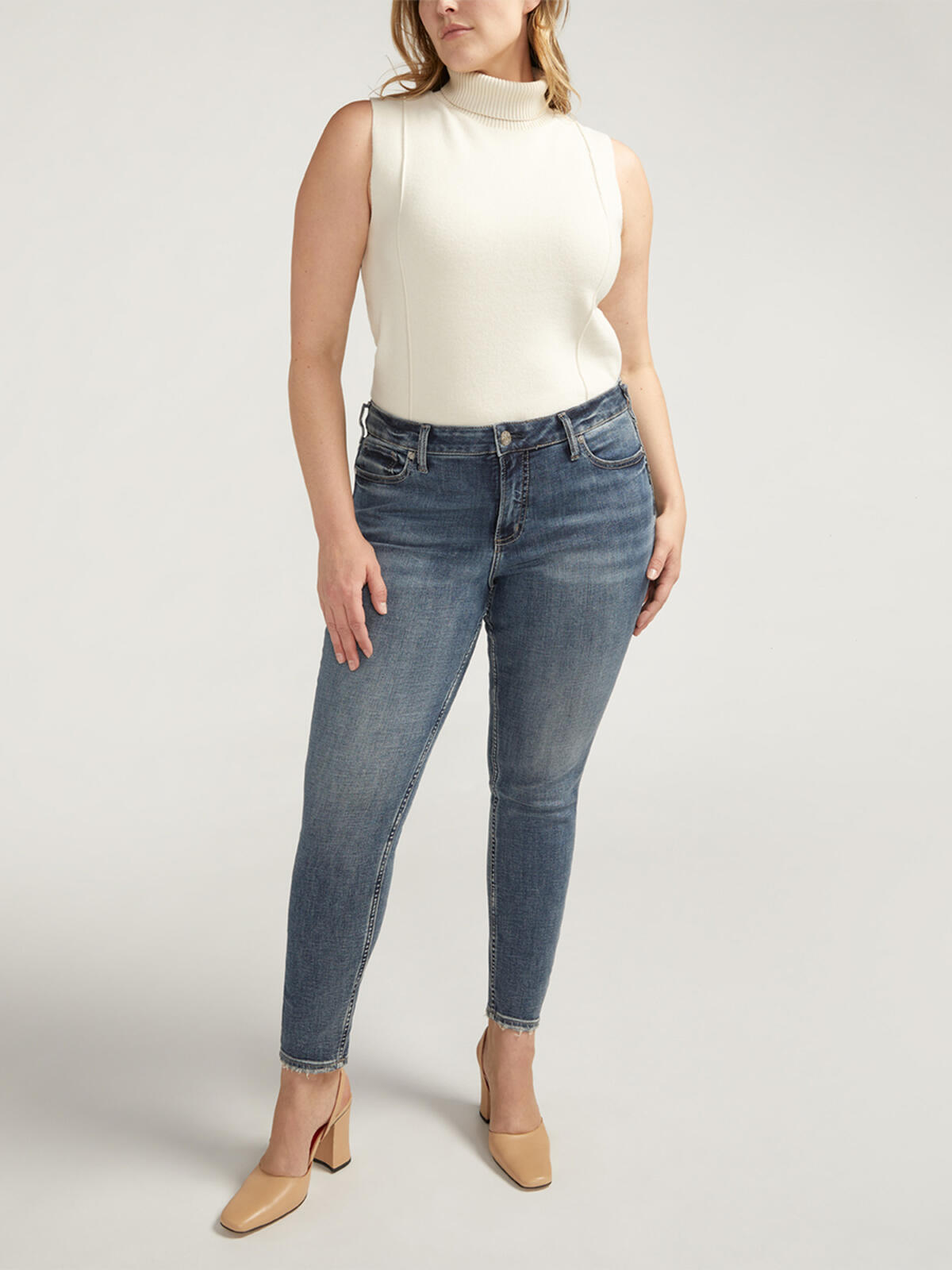 Suki Mid Rise Skinny Jeans Plus Size image number 0