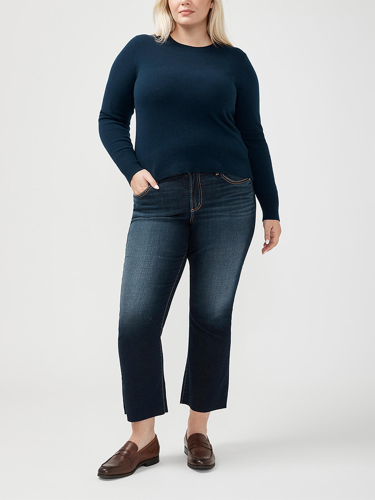 Suki Mid Rise Kick Flare Luxe Stretch Jeans Plus Size image number 0
